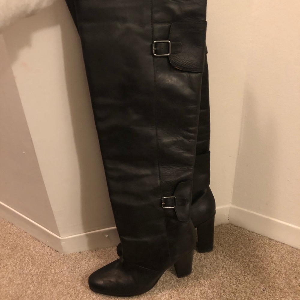 Zara leather over the knee boots 8 euro 38